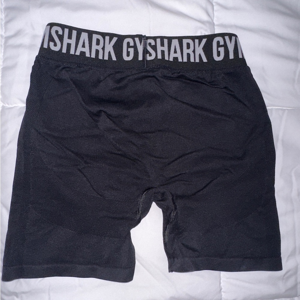 Gymshark Flex Seamless Shorts - Picture 2 of 3